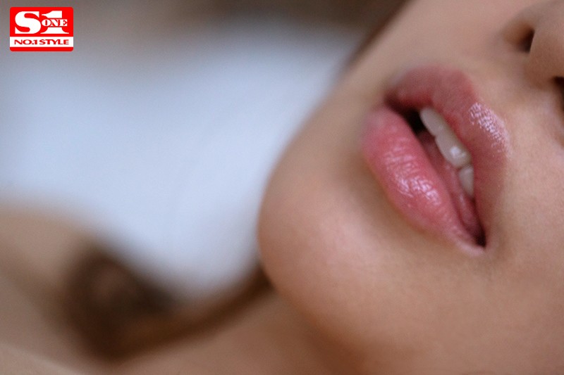 SSNI-643 Bagian 1 - 30 minit