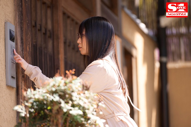 SSNI-847 第 1 部分 - 30 分钟