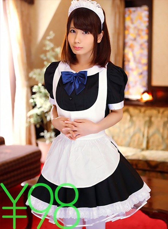 栗衣みいちゃん作品をお手頃価格で！お仕置きセックス。ご主人様のチ○ポとバックで合体。激ピスされ落ちる寸前。前からパイパンマ○コを奥まで突くと遂に落ちる。テーブルに寝かされ激ピス、自分でお尻を丸出しバックで合体。奥までバンバン突いて尻に発射。 栗衣みい