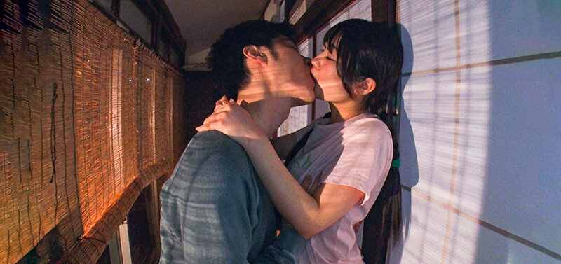 大学サークルで毎年恒例の古民宿住み込みアルバイトで…美人女将とバイト仲間の同級生と重ねた秘密の浮気SEX三角関係 6枚目