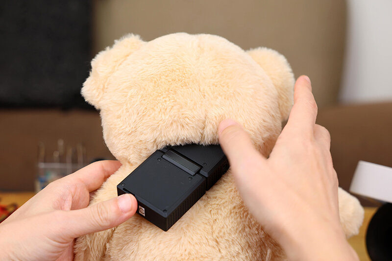 【VR】【8K VR】ぬいぐるみになって女の一人暮らしの部屋に潜入 しおりさん 4枚目