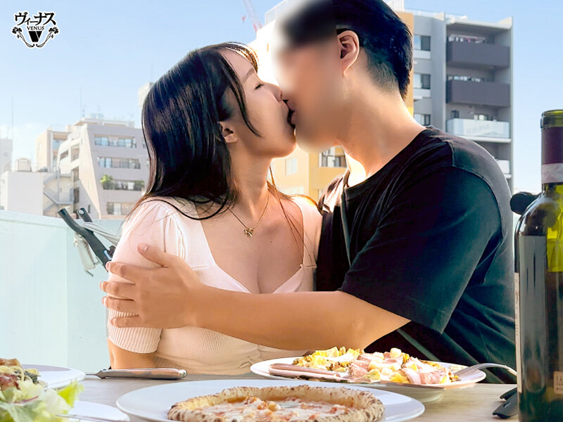 「私をホテルに連れてって」性欲に目覚めた巨乳妻にお預けしながらデートを続けると発情しちゃってヤバかった!!ラブミッションで暴走する浮気妻との背徳中出し 綾香あかね 画像4