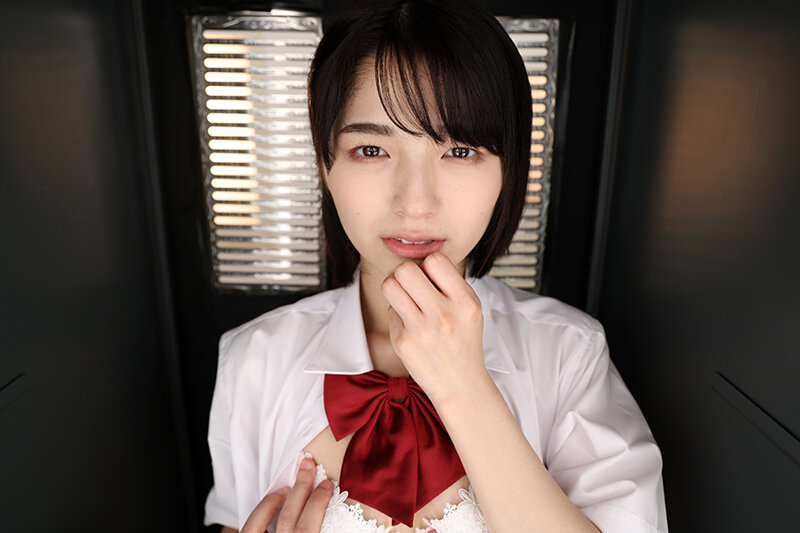 VRKM-689 Part 2 - 35 minutes