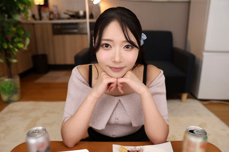 【VR】天井特化アングルVR ～童貞が大好きな痴女お姉さん～ 二葉エマ