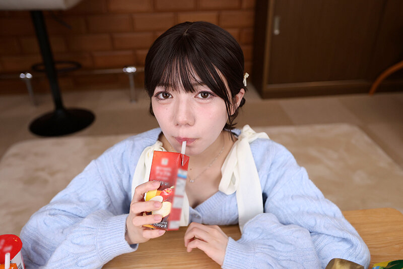 【VR】天井特化アングルVR ~義妹のユナと禁断SEX~ 日向由奈 画像4