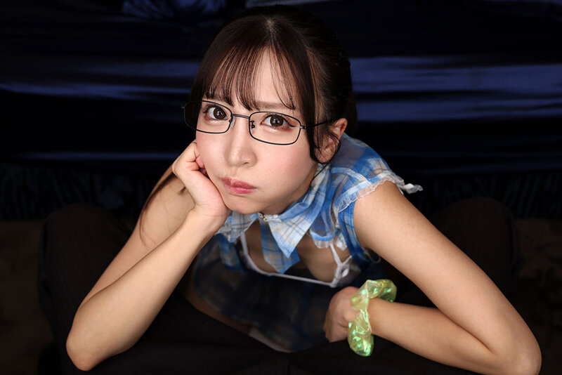 【VR】可愛すぎ 髪フィットめがねっ娘 8K美女BEST 顔面最強15人のめがね女子たちに300分搾られる！ めがねが似合うのってカワイイ証拠！セックスを止めるな！のサンプル画像 2