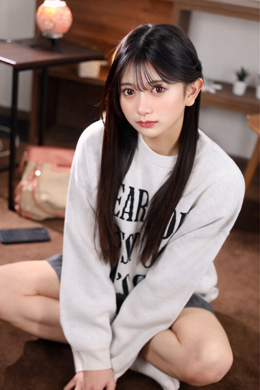【VR】Hもできる親友の【オンナともだち】普通に遊ぶくらい仲がいいけど、中出しもするイイ感じの肉体関係が最高。 2枚目