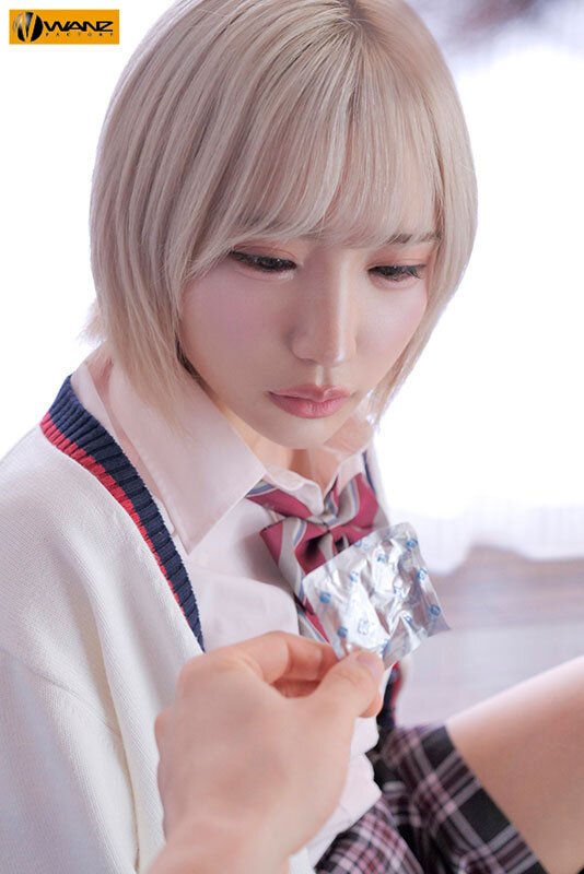 コンドームが破れてまさかの生ハメ!超加速するピストンで何度も中出し! 春陽モカ