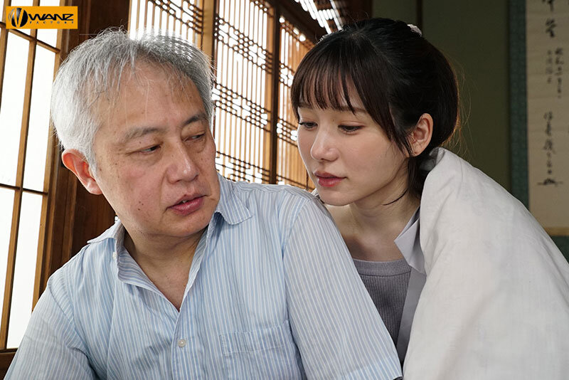 枯れ専オジ好き美乳女子と体液まみれでハメ狂った種漬け同棲21発 五日市芽依