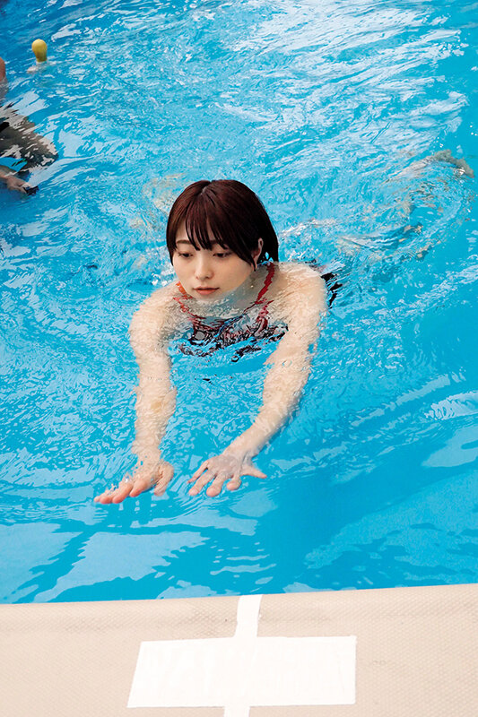 XRL-040 Studio K.M.Produce Country ? Swimming 200m Breaststroke Player AV Appearance