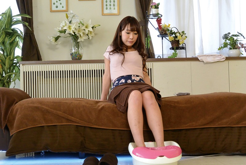 YLWN-085 Part 1 - 30 minutes