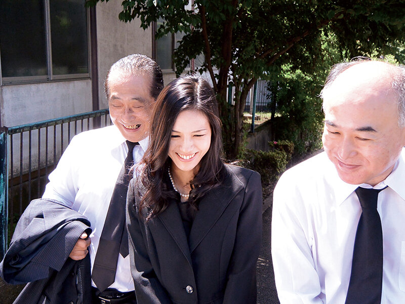 YRNKNKJSERO-290 第 1 部分 - 30 分钟