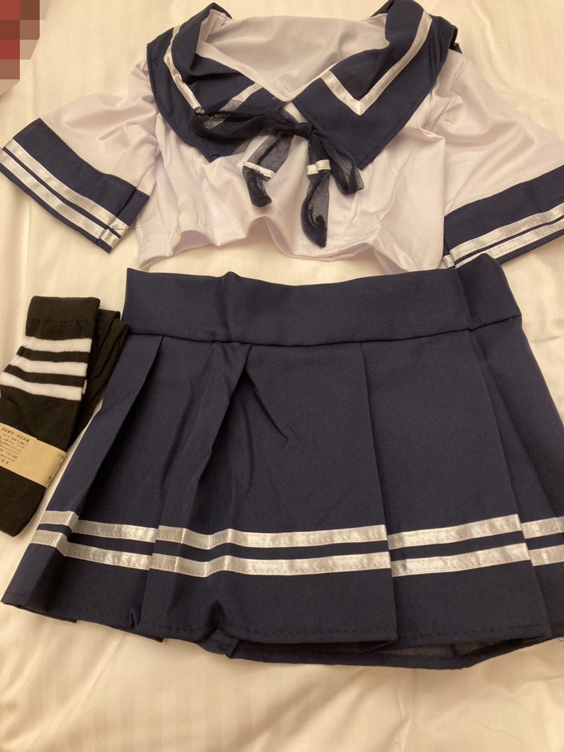 サンプル画像4:ぬるぬる衣装写真付き！ラブホお風呂でローションオナニー！マイクロビキニ他4つ！動画自撮りも？！着衣おしっこ【潮吹き、バイノーラル、実演音声、フォーリーサウンド】(ぼっちえっちLAB) [d_214848]