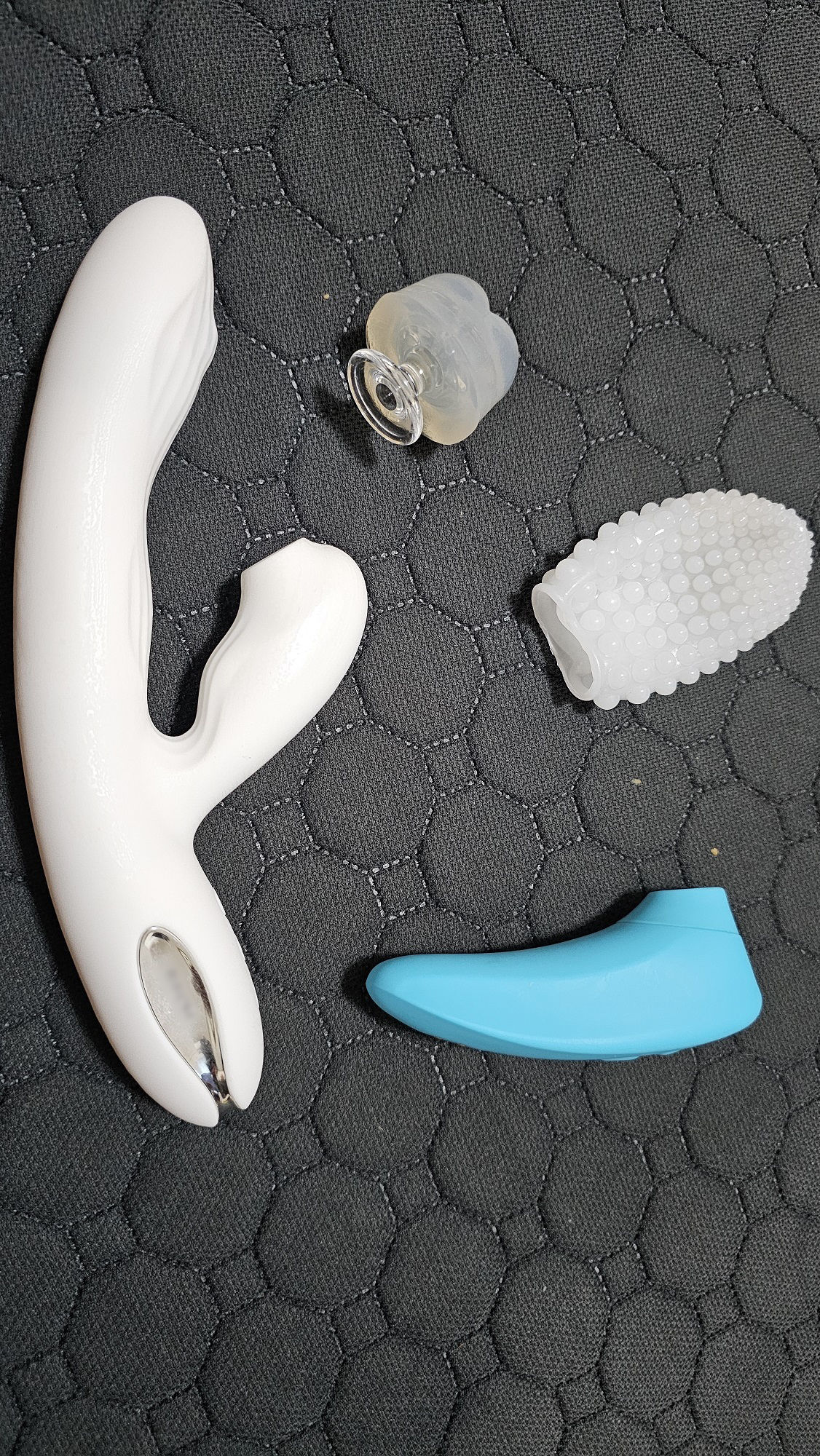 サンプル画像4:【IKI-1グランプリ】30分間ガチオナニーで夏野華がイキ競い♪【マジ実演】(クジラメリズム) [d_361001]