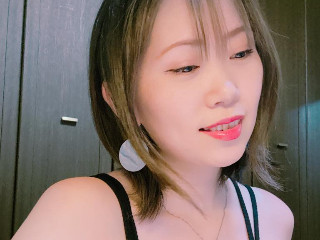 結衣☆。.:＊・゜