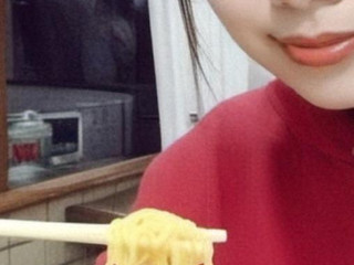 西村 あやな