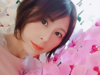 春 *。