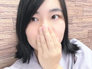 a girl from dmm-ocha https://pics.dmm.co.jp/livechat/01023995/profile_l.jpg