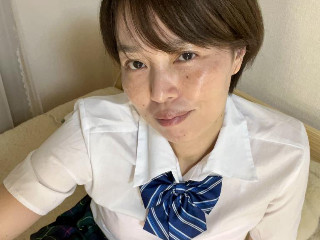 松田かりな
