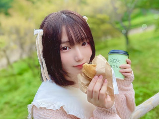 結月 。