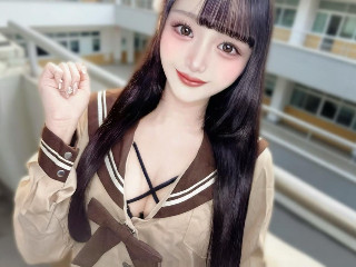 月足あすか