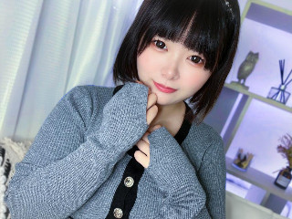 a girl from dmm-ocha https://pics.dmm.co.jp/livechat/01094362/profile_l.jpg