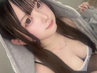 #なな＊。・