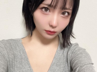 a girl from dmm-acha https://pics.dmm.co.jp/livechat/01121314/profile_l.jpg