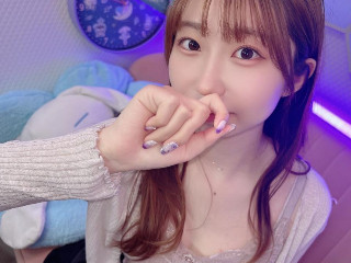 a girl from dmm-ocha https://pics.dmm.co.jp/livechat/01121394/profile_l.jpg