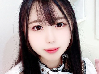 a girl from dmm-acha https://pics.dmm.co.jp/livechat/01128801/profile_l.jpg