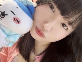 瑠璃奈*