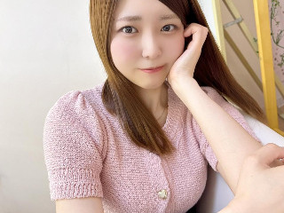 a girl from dmm-ocha https://pics.dmm.co.jp/livechat/01131834/profile_l.jpg