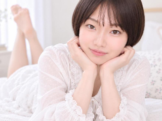 a girl from dmm-ocha https://pics.dmm.co.jp/livechat/01137634/profile_l.jpg
