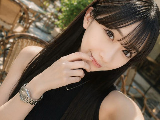 a girl from dmm-macha https://pics.dmm.co.jp/livechat/01145810/profile_l.jpg