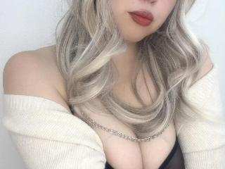 LUNA。のサムネイル