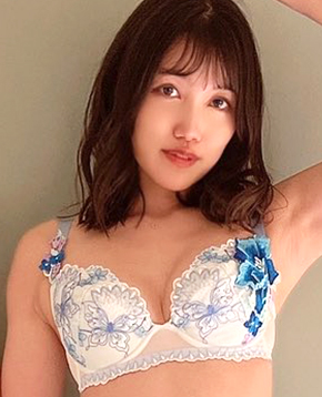 岬さくら