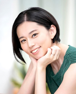 平井栞奈