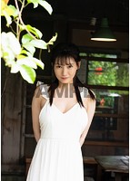 山手梨愛1st写真集『Ria』 - アダルトブック通販 - FANZA通販