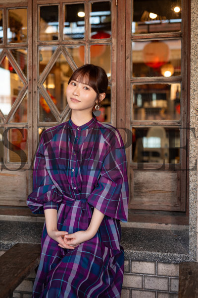【FANZA限定】小野六花写真集『6』 サイン入りチェキ付き 画像9