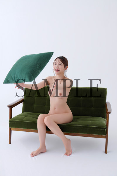 【オンラインイベント版】プレミアムヌードポーズブック 三田真鈴（3冊購入特典付き！6月15日20:00開催） 画像8