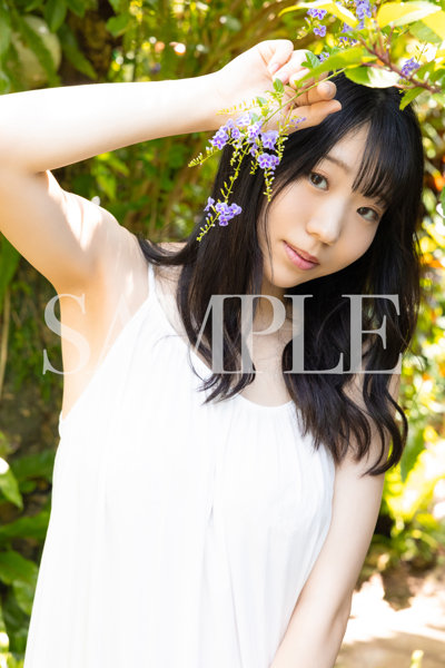 【チェキ付きキャンペーン】百田光希1st写真集『ももたん』 画像8