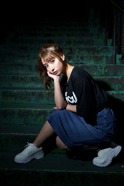 【初川みなみ】オリジナルTシャツ（黒）サイズL 画像5
