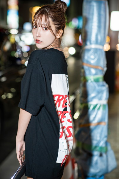 【三上悠亜】オリジナルTシャツ（黒）サイズXL 画像10
