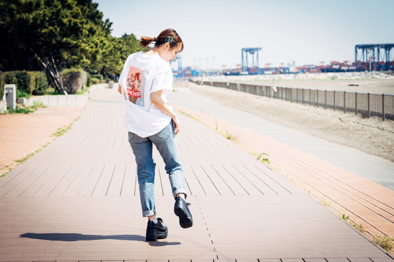 【伊藤舞雪】FCS ＆ PORN Tee サイズL 画像3