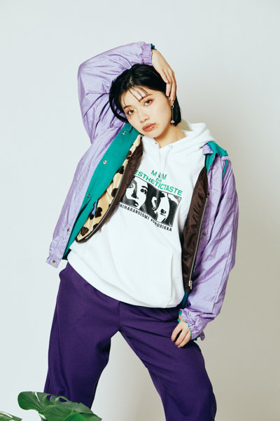 【石原希望/小野六花】Aesthetic Taste Hoodie by MNKM 画像1