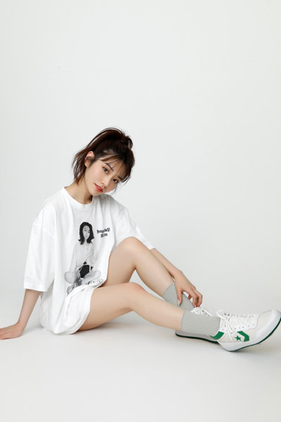 【河北彩花】Saika Kawakita Tee by MNKM Lサイズ 画像5