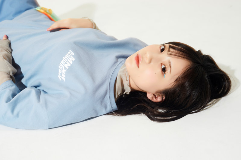 【七沢みあ】Mia Nanasawa Tee by MNKM Mサイズ 画像9