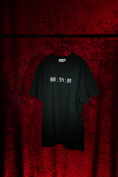 【GODTAIL × 伊藤舞雪】BWH Measurements Print TEE Mサイズ