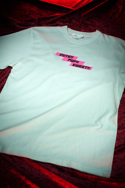 【KENTOO × 河北彩花】CUTE! POP! SWEET! TEE XLサイズ 画像2