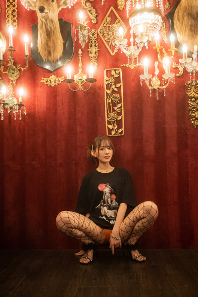 【buggy×希島あいり】Kijima × David Statue TEE BLACK/XLサイズ 画像5